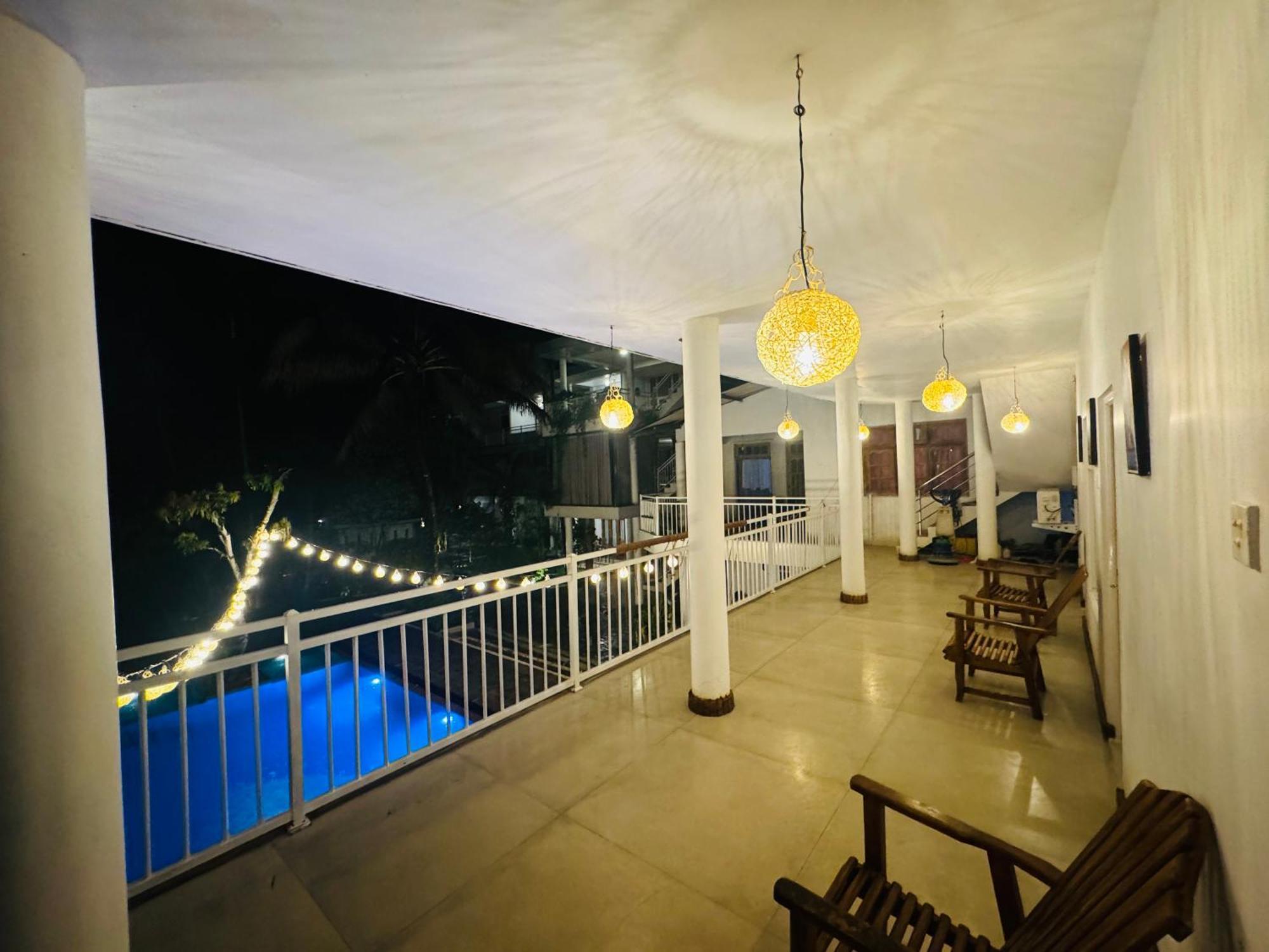 Heavens Holiday Resort Tennekumbura ภายนอก รูปภาพ